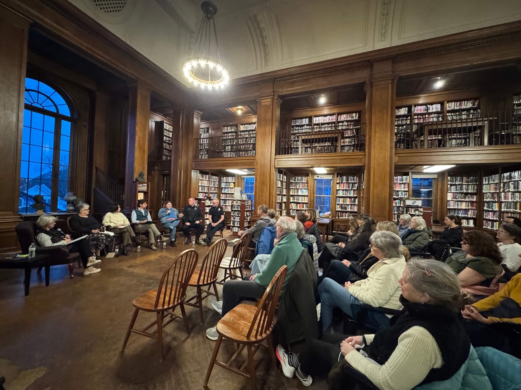 Jesup Memorial Library meeting space